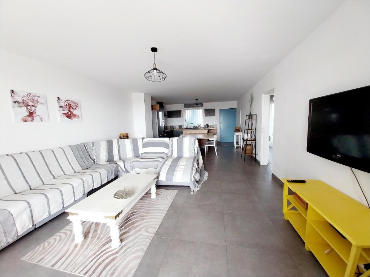 Spacieux T3 Vue Panoramique A Terre Sainte 圣皮埃尔 外观 照片